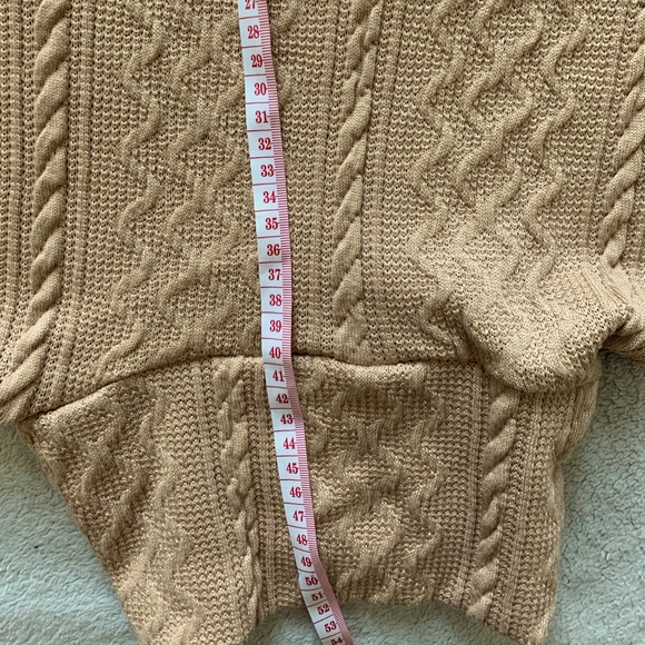 Rolled neck lantern sleeve cable knit tee - Picture 5 of 13